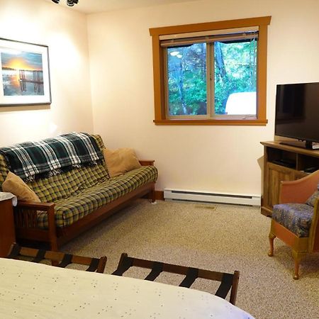 Summerhill Guest House Tofino Zewnętrze zdjęcie